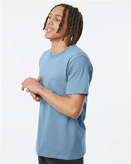 Unisex Classic Pocket T-Shirt - 210 17