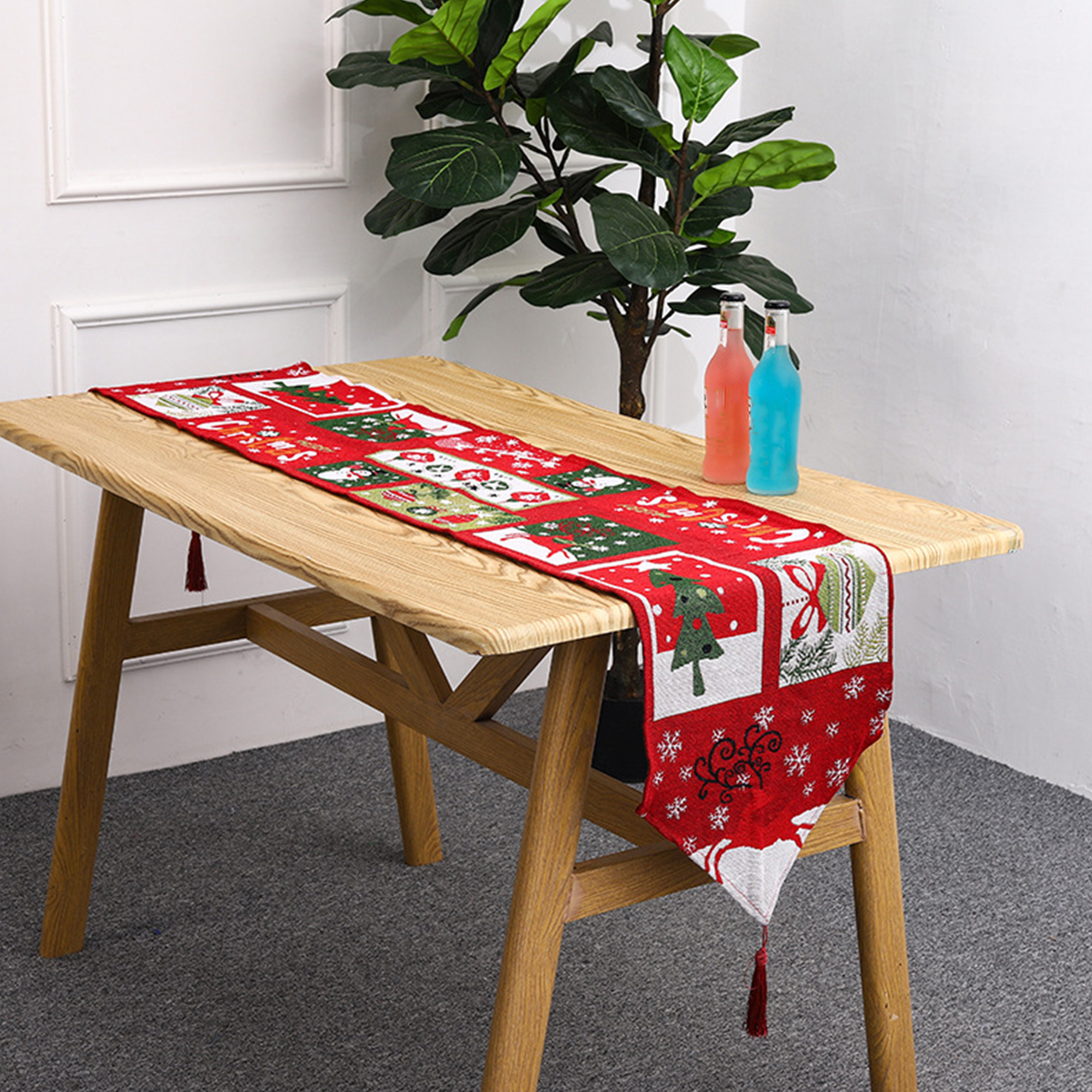 Christmas Snowflake Holiday Table Runner 10