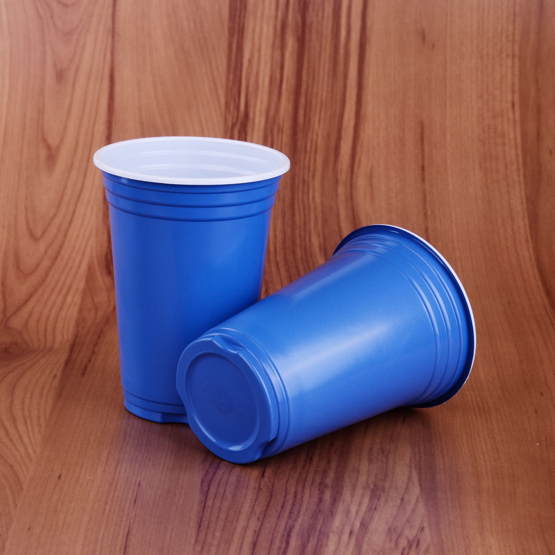 16 oz Plastic Party Cup 1