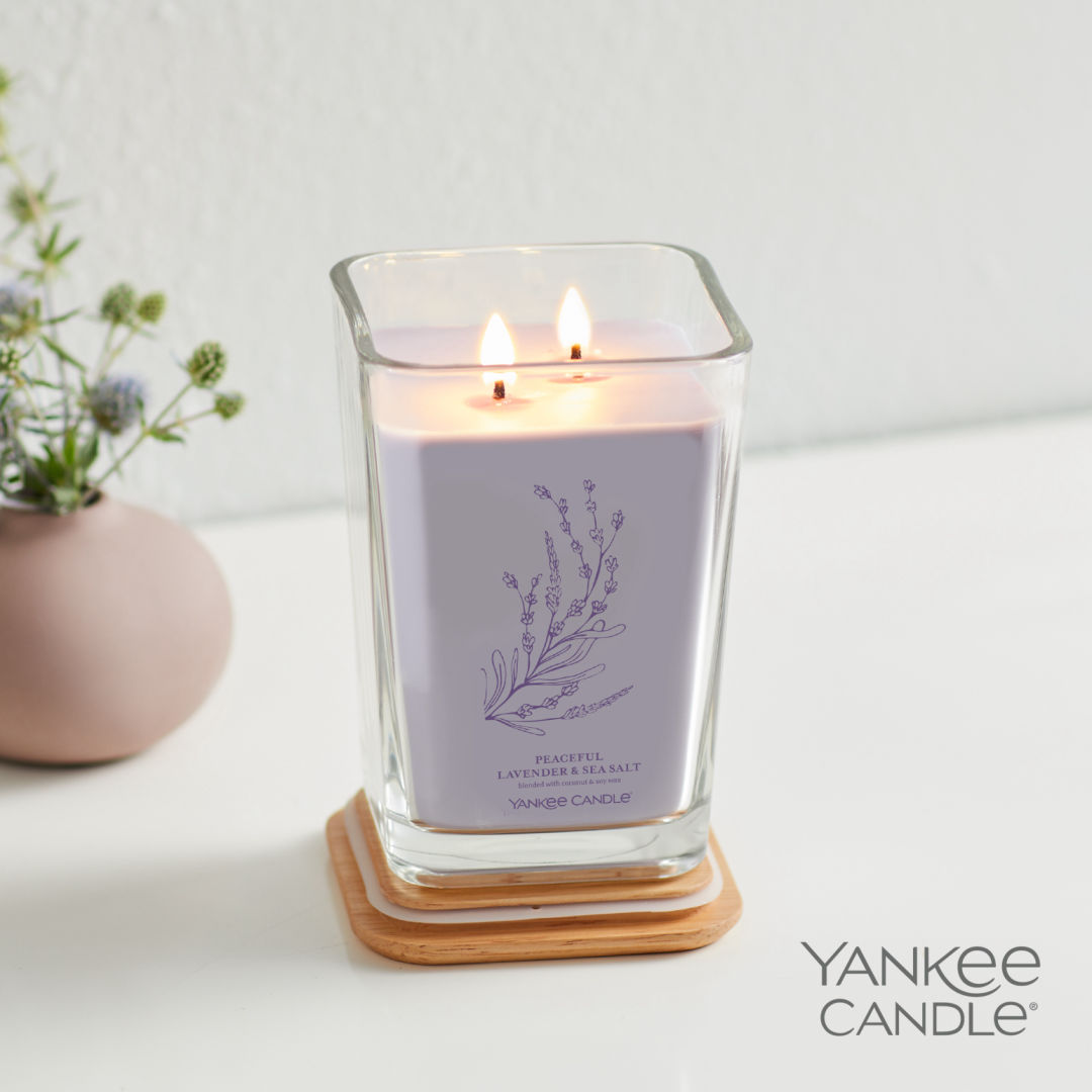 Yankee® WL Large 2 Wick Candle - 19.5oz 14