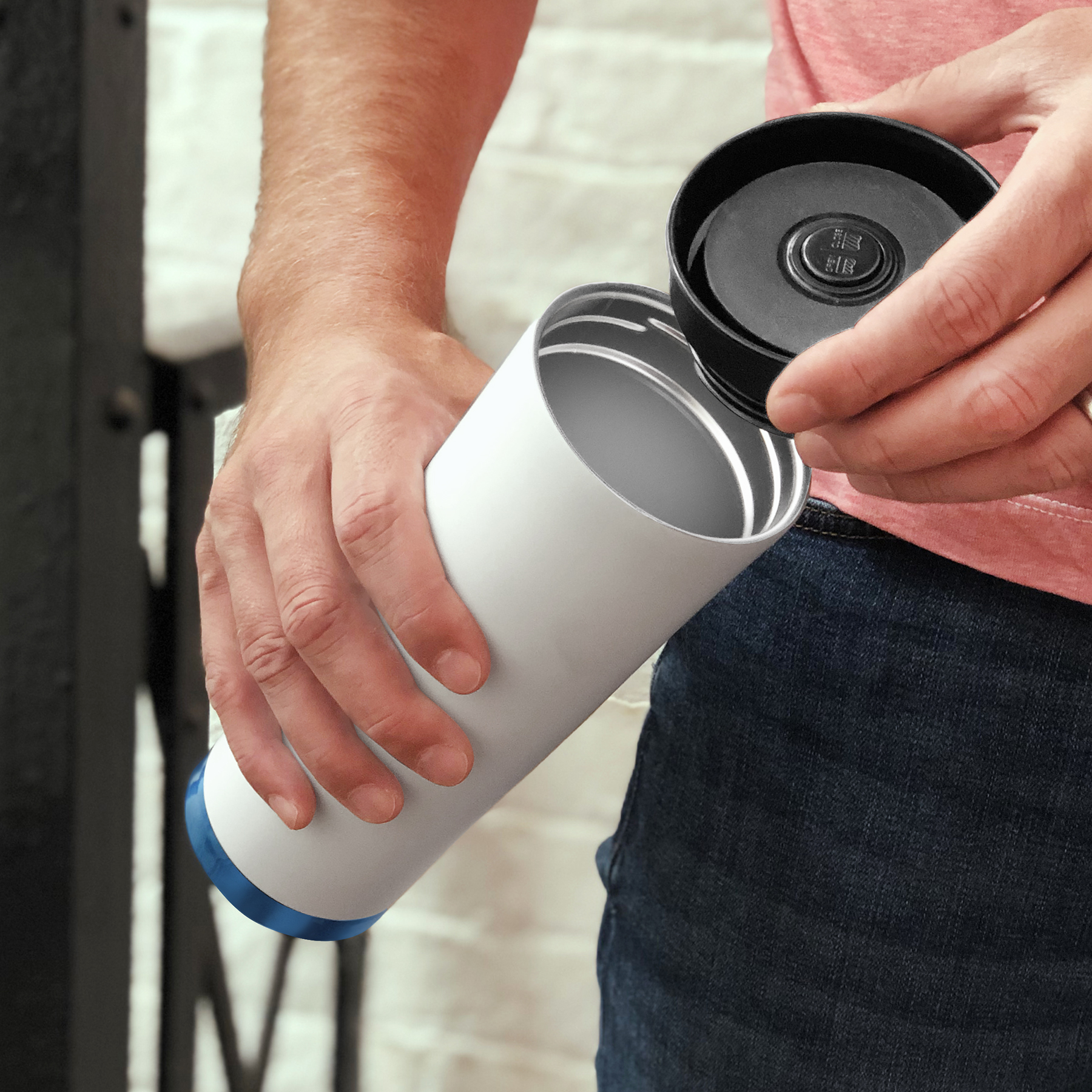 24 oz Spinner Tumbler 32
