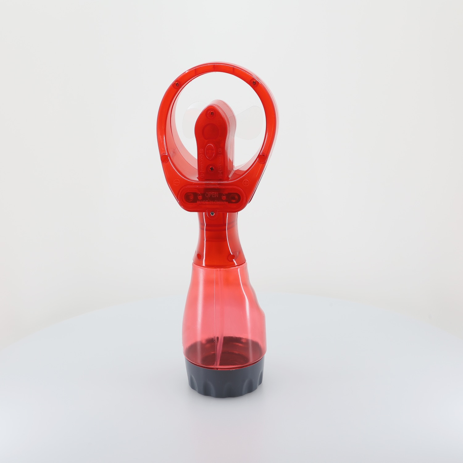 Good Value™ Large Deluxe Misting Fan 63