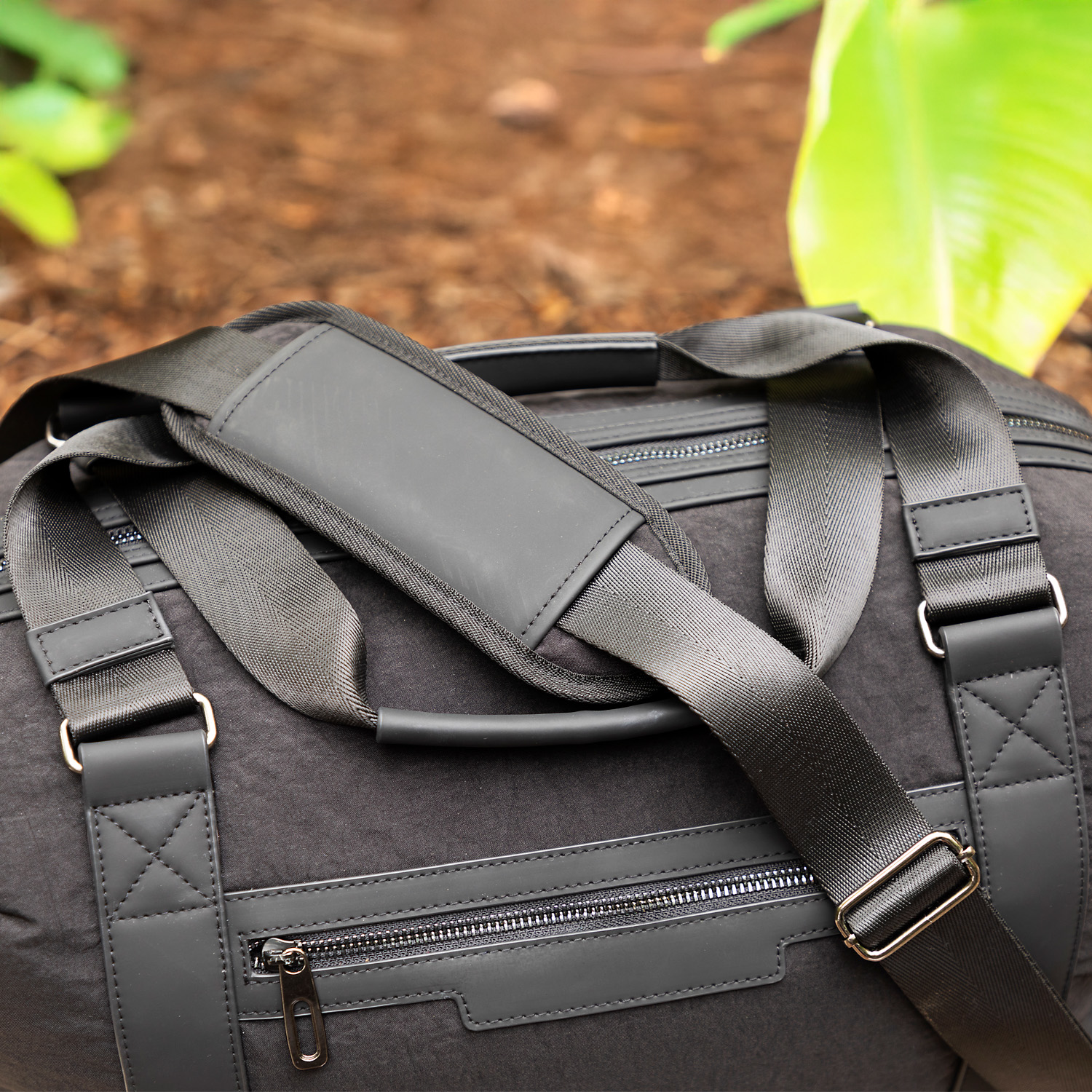 The Essential Luxe Weekender Bag 5