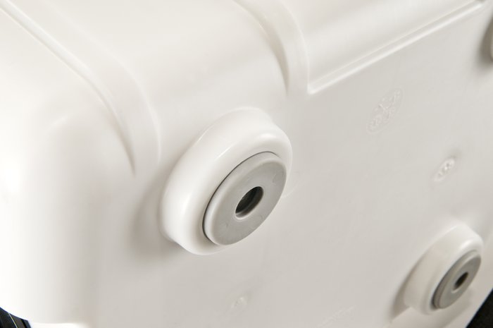 Pelican™ 30QT Cooler WHITE 9