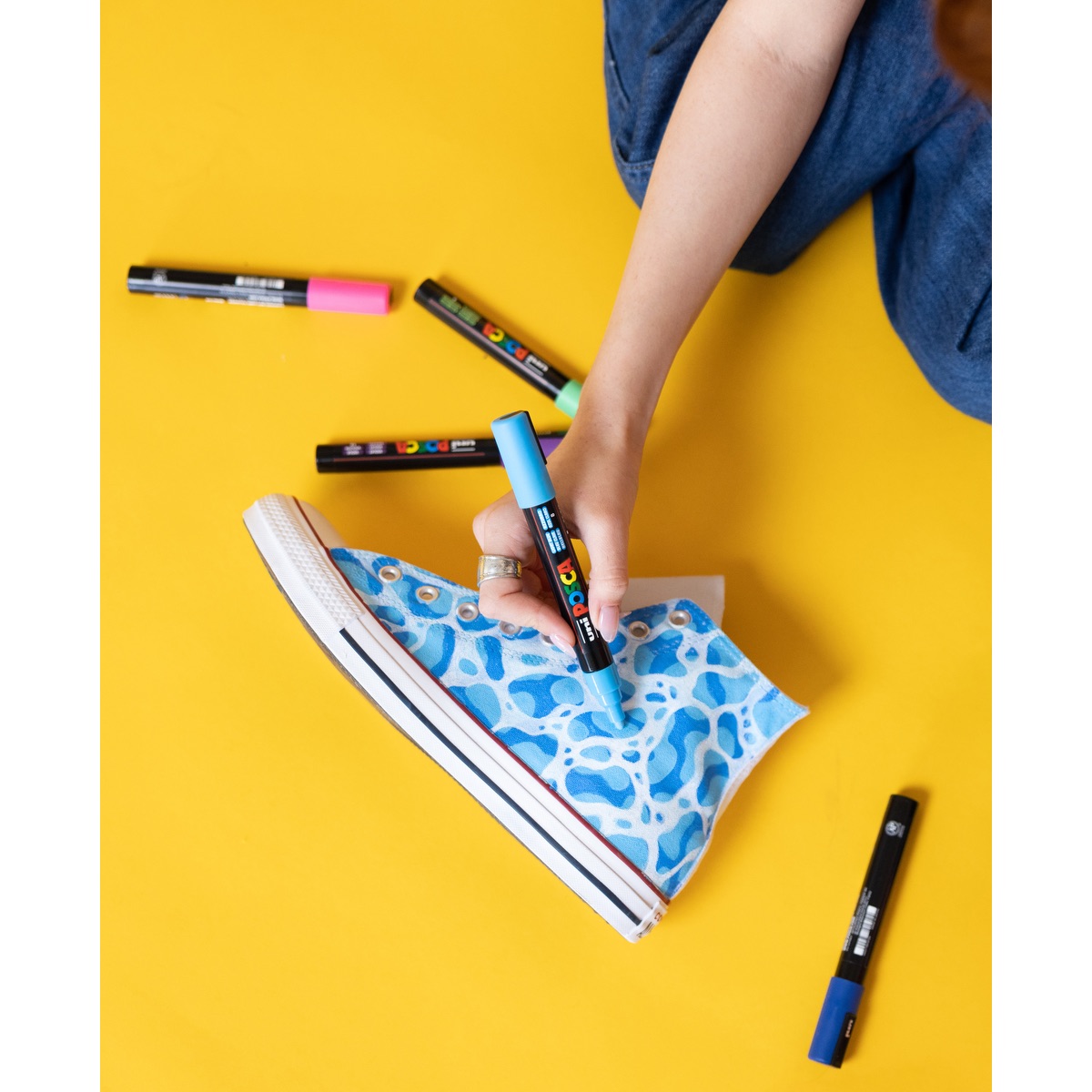 POSCA 4 Piece Metallic Marker Set with Bag 8