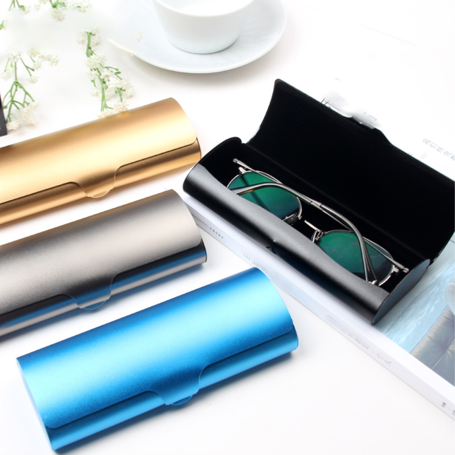 Portable Aluminum Hard Shell Eyeglasses Case 12