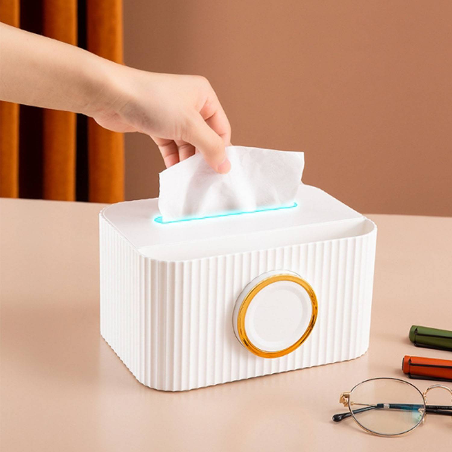 Multifunctional tissue box with mobile phone holder 2