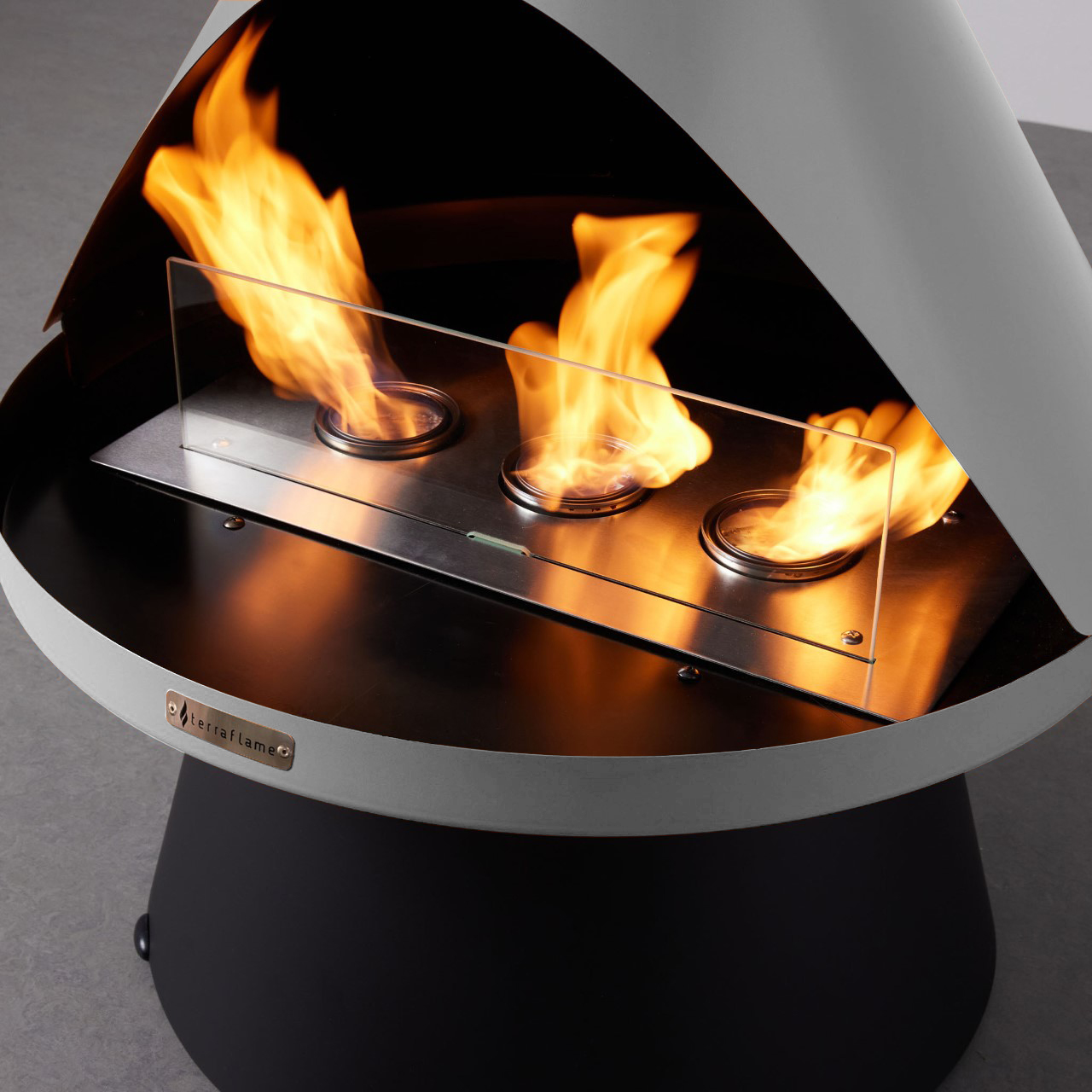 Solo Stove - Lloyd Modern Gel Fuel Fireplace (Mist) 3