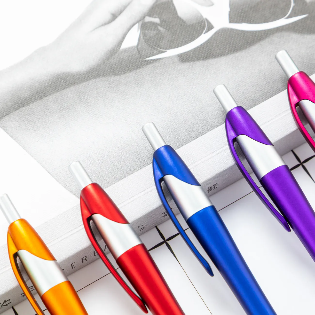 2 in 1 Stylus Ballpoint Pen 3
