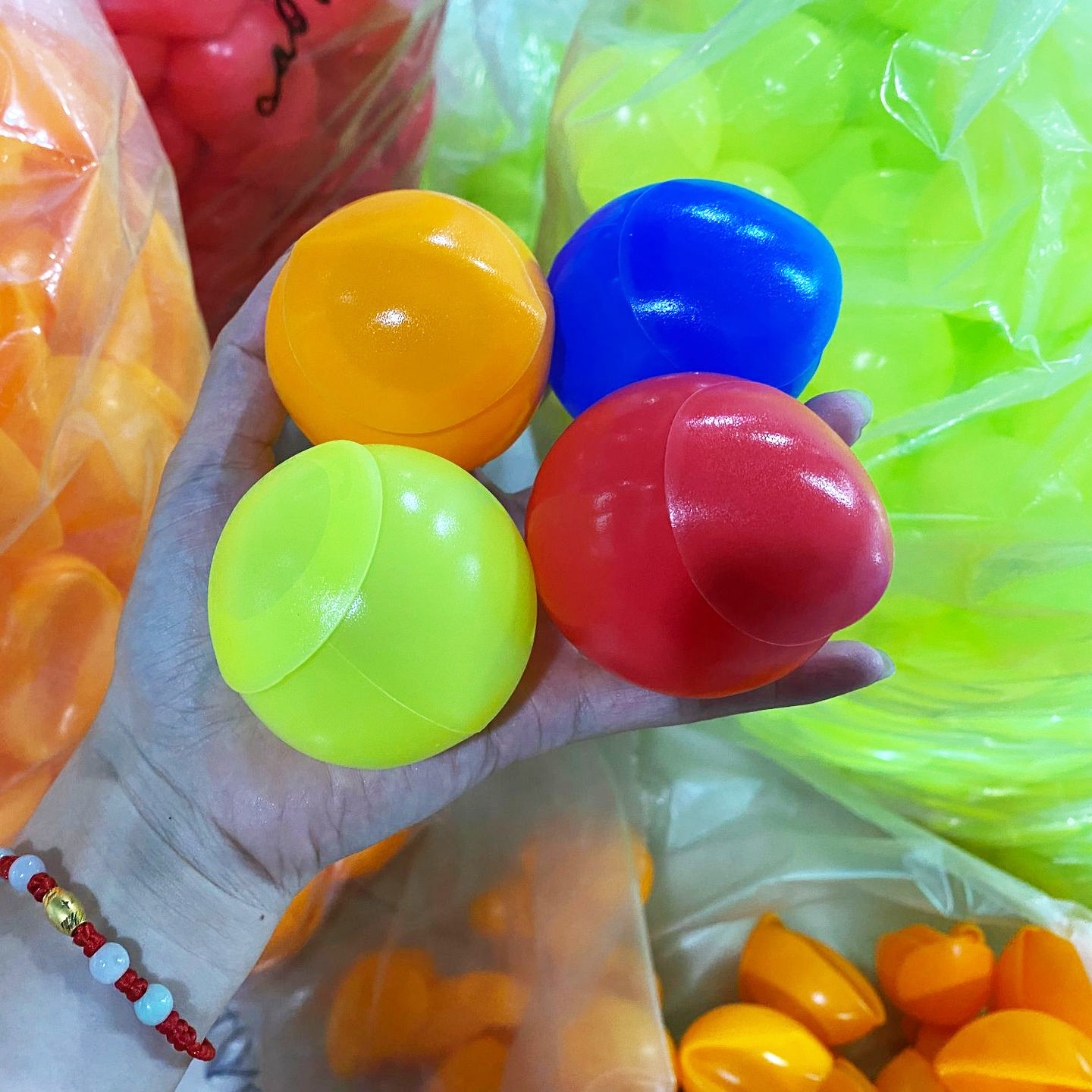 Reusable Water Bomb Splash Balls for Swimming Pools 2