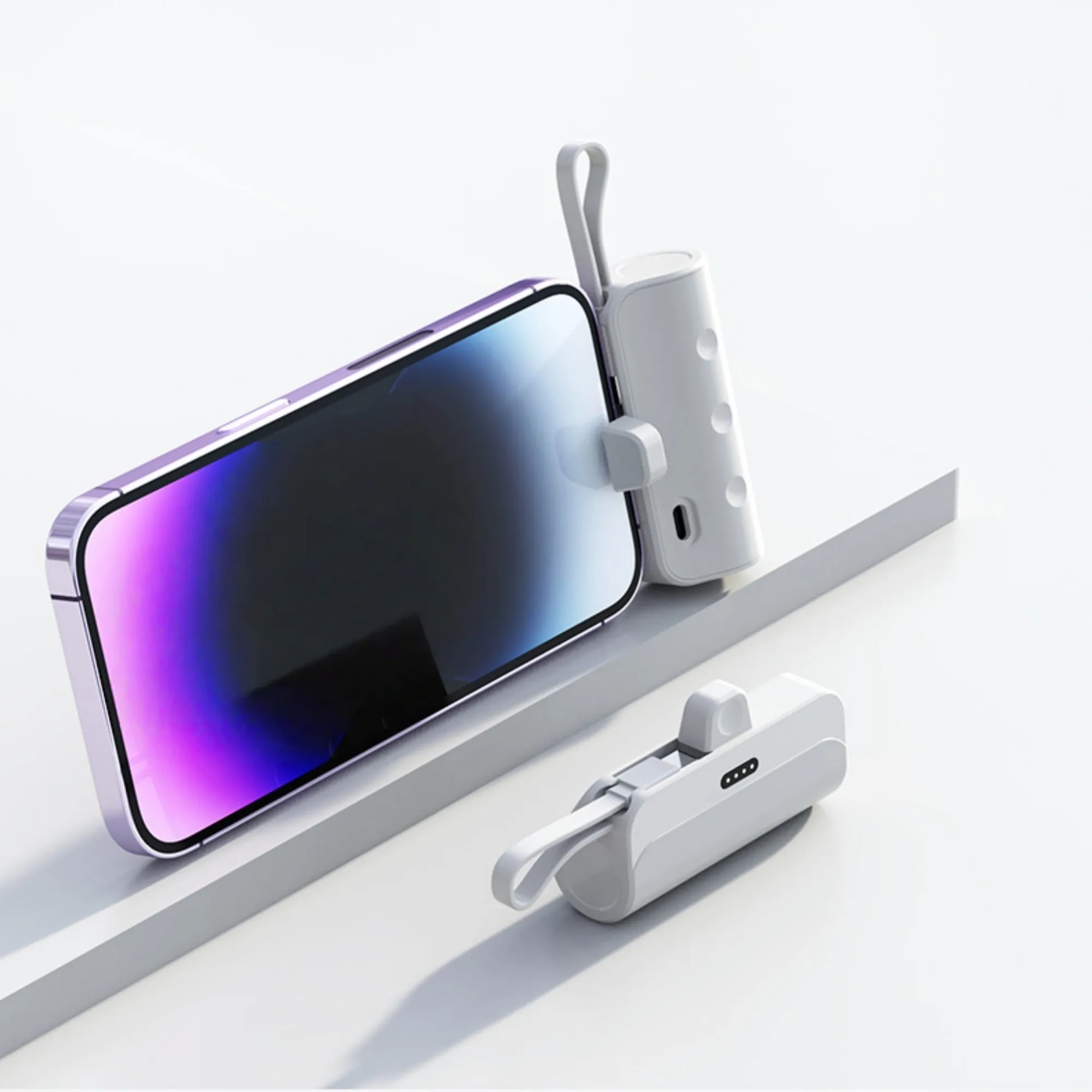 Capsule Power Bank With Built-in Cable 5