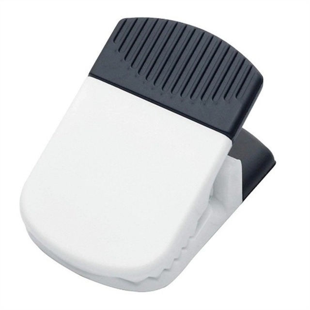 Wide Magnetic Clip 6