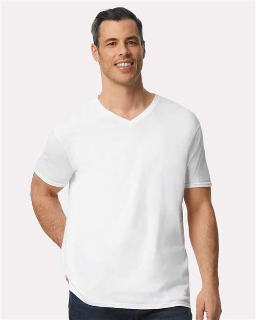 Unisex Softstyle® V-Neck T-Shirt - 64V00 16
