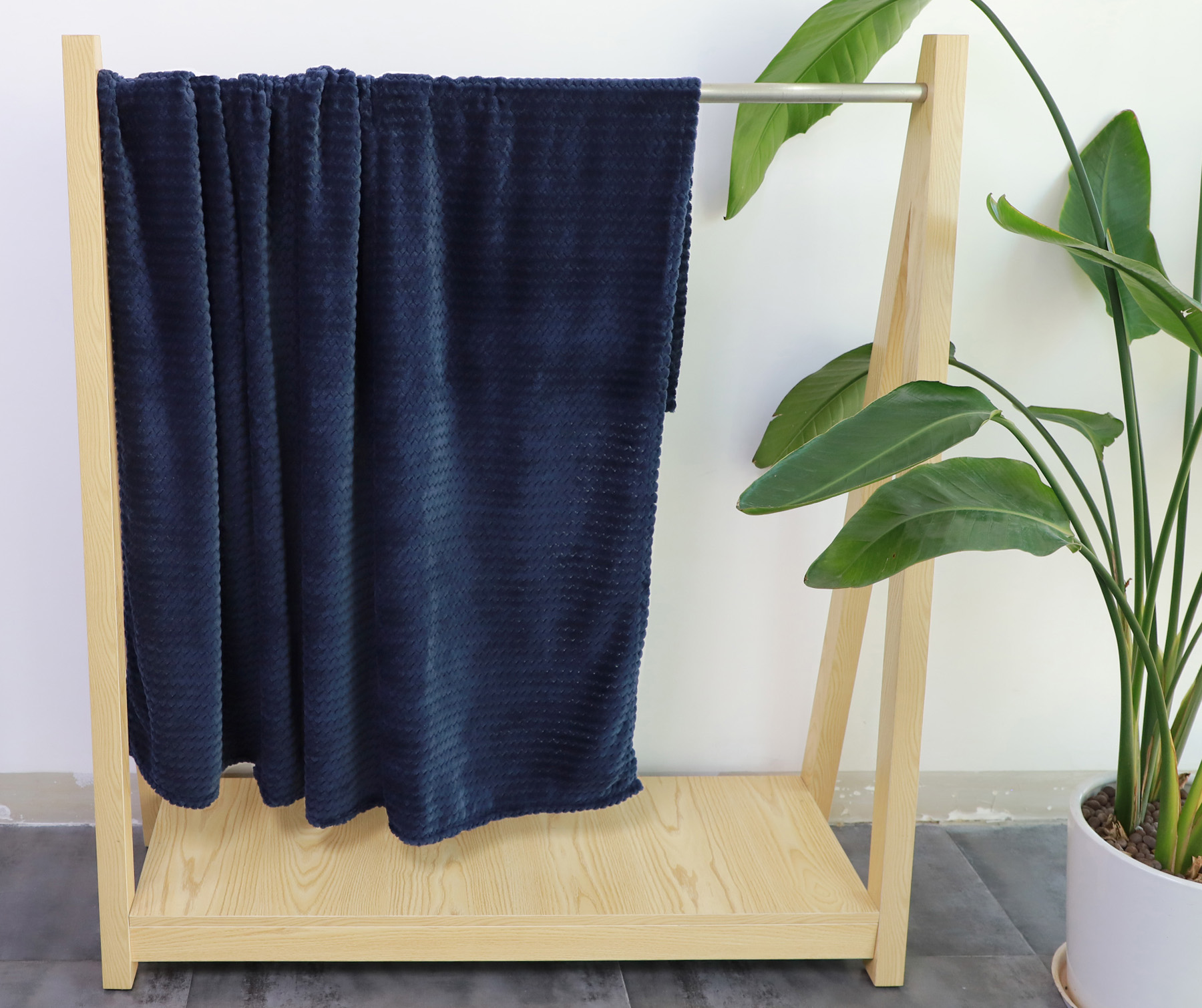 Snuggle Up Soft-Textured Blanket 40