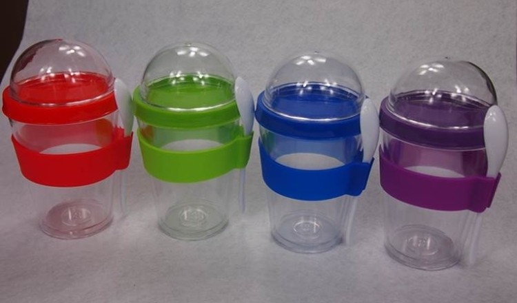 Double Layers PP Plastic Salad Mug Cup with Spoon 1