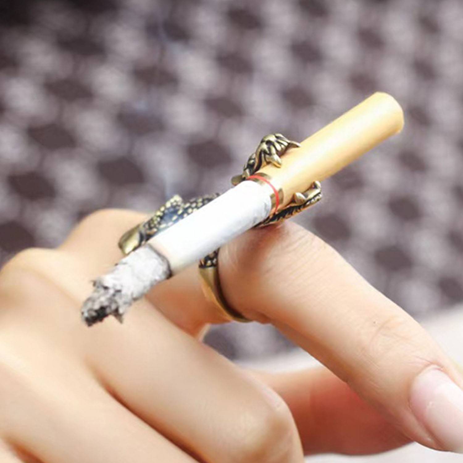 Adjustable Dragon shaped Smoking Ring 3