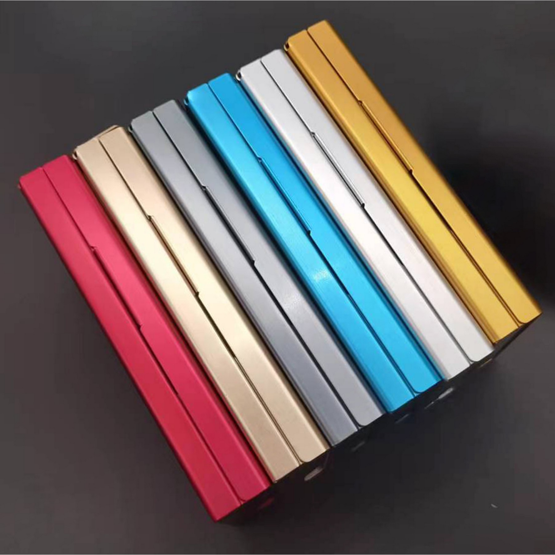 Creative High-grade Metal Cigarette Case 2