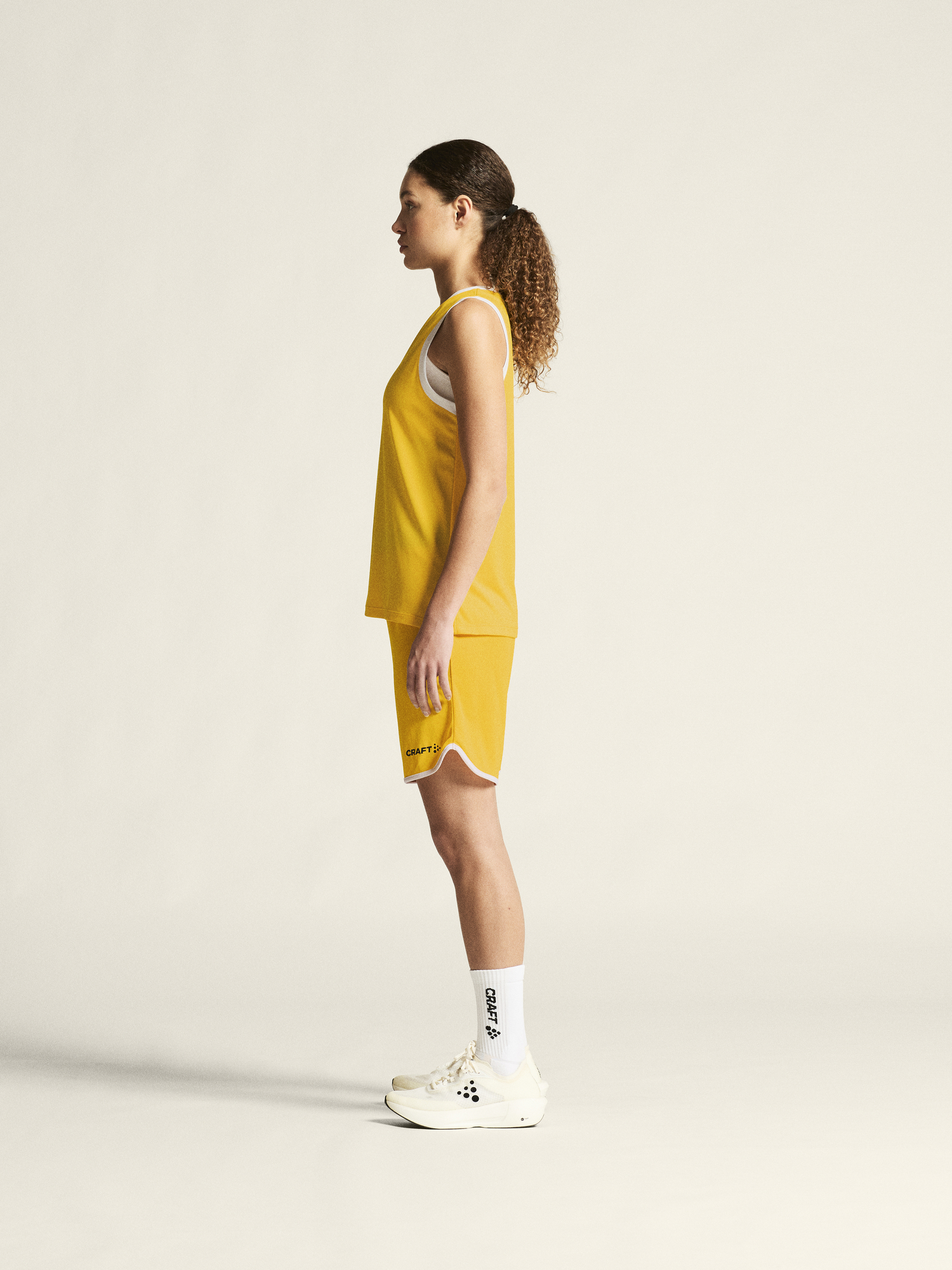 PROGRESS BASKET SINGLET W 39