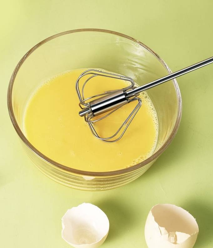 Semi-Automatic Egg/Cream Mixer 4