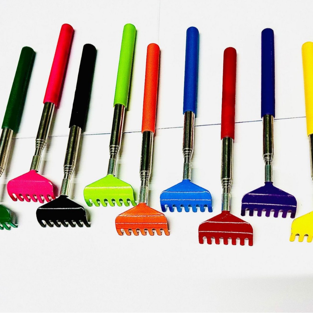 Extendable Metal Back Scratcher 12
