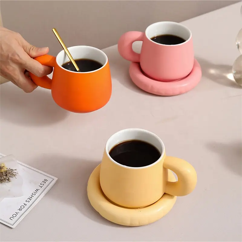 Saucer Cup Set / Big Ear Shape Ceramic Cup 3
