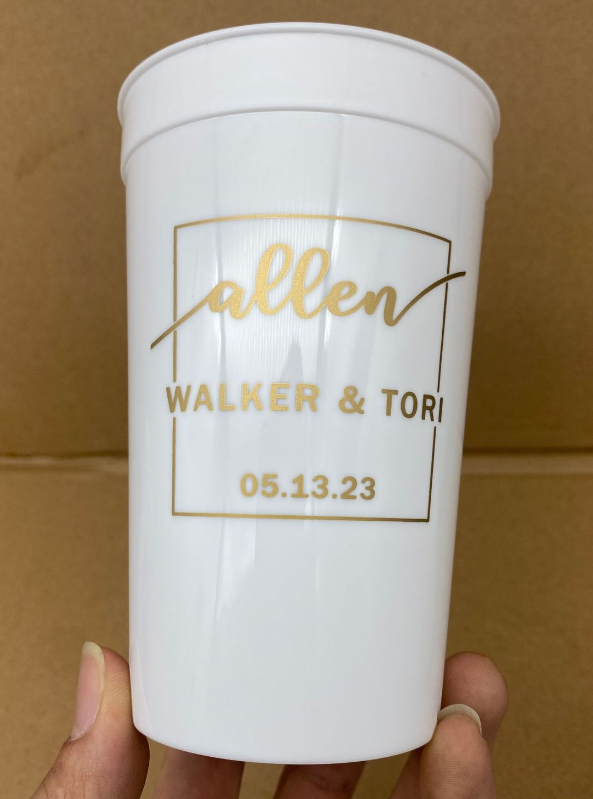 32oz Stadium Cup 1