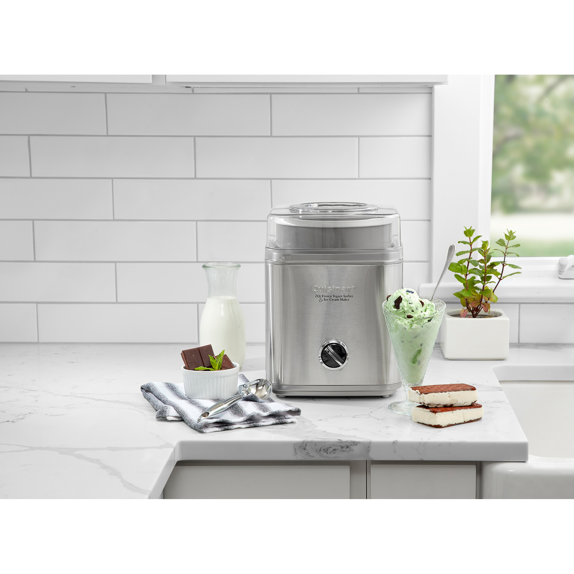 Cuisinart® Pure Indulgence™ 2 Quart Frozen Yogurt Sorbet & Ice Cream Maker 6