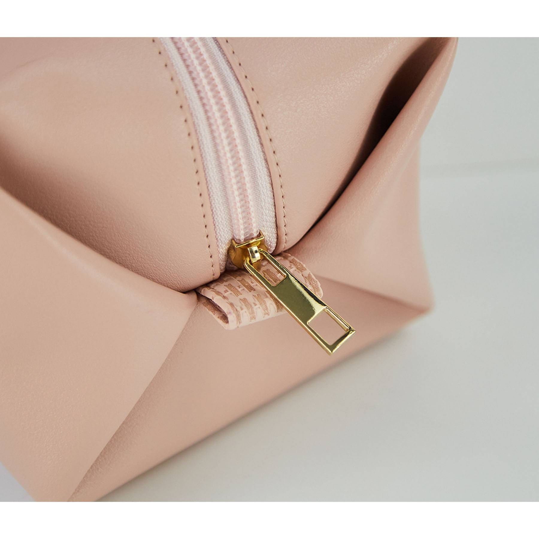 Square Large Capacity Cosmetic Bags 2