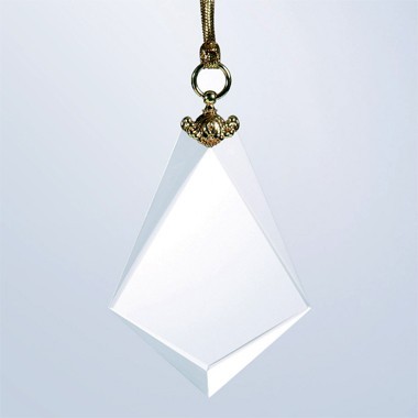 Elegant Gem-Cut Optical Crystal Ornament - Diamond 2