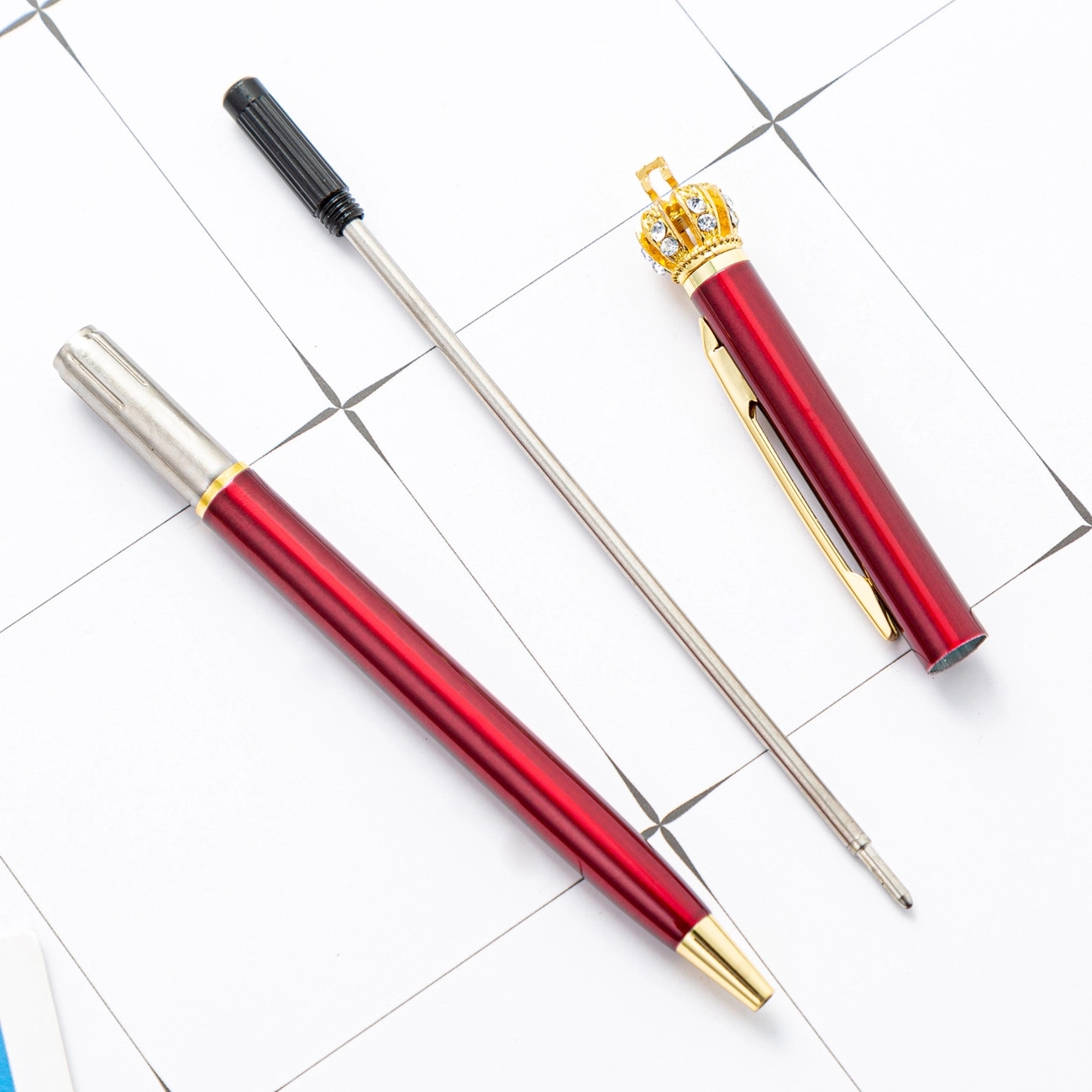 Slim Crown Diamonds Metal Twisted Ballpoint Pen 2