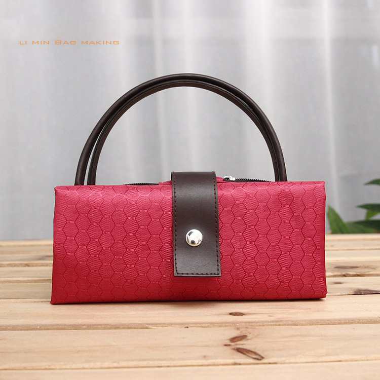Waterproof Large Capacity Foldable Shopping Bag with Handles 3