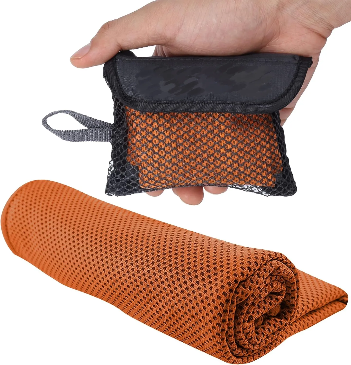 Cooling Towel in Pouch 1