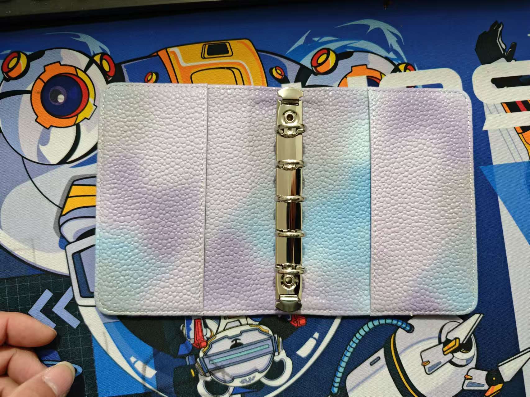 Durable leather binder with D-rings 13