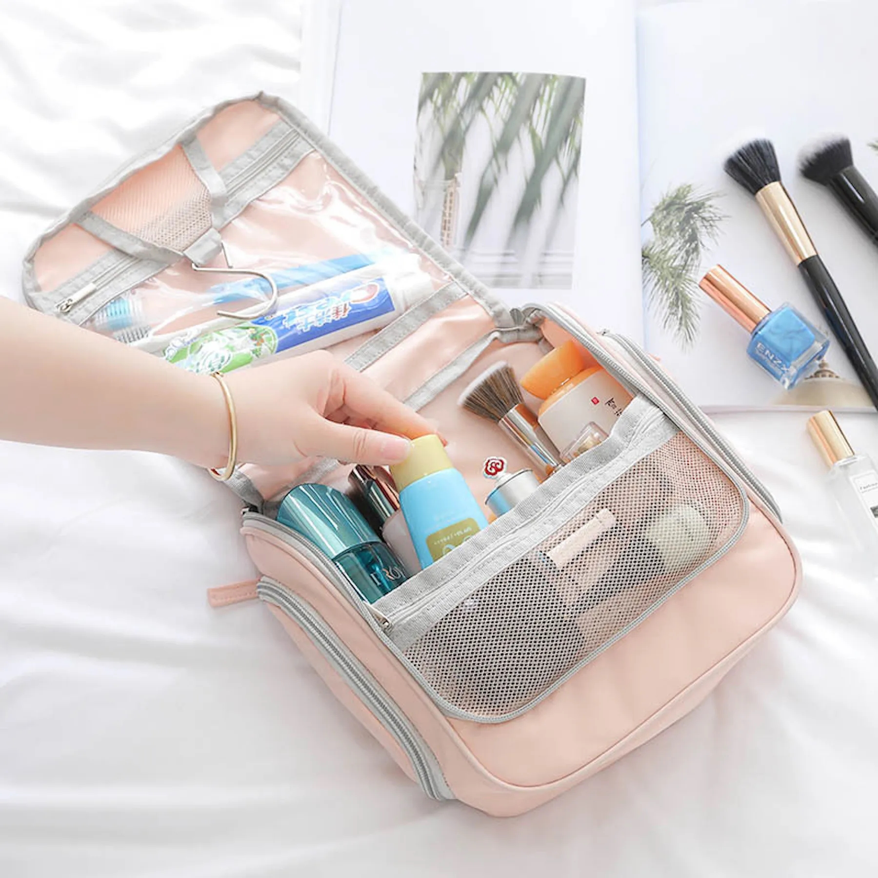 Toiletry Travel Organizer Bag with Hook 3