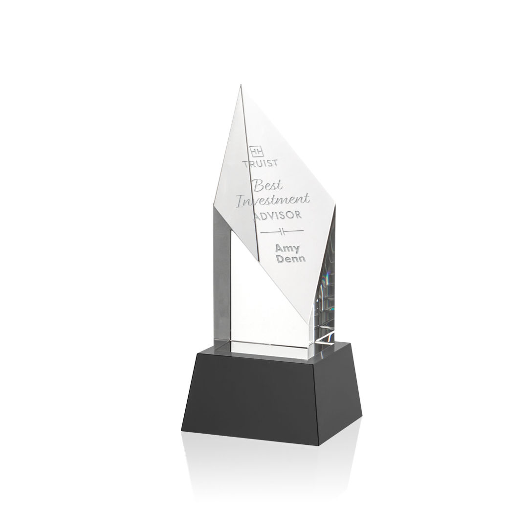 Vertex Award on Base - Black 8