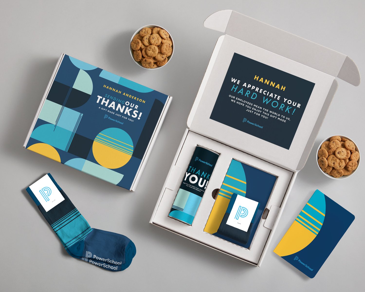 Medium Cozy Gift Box 4