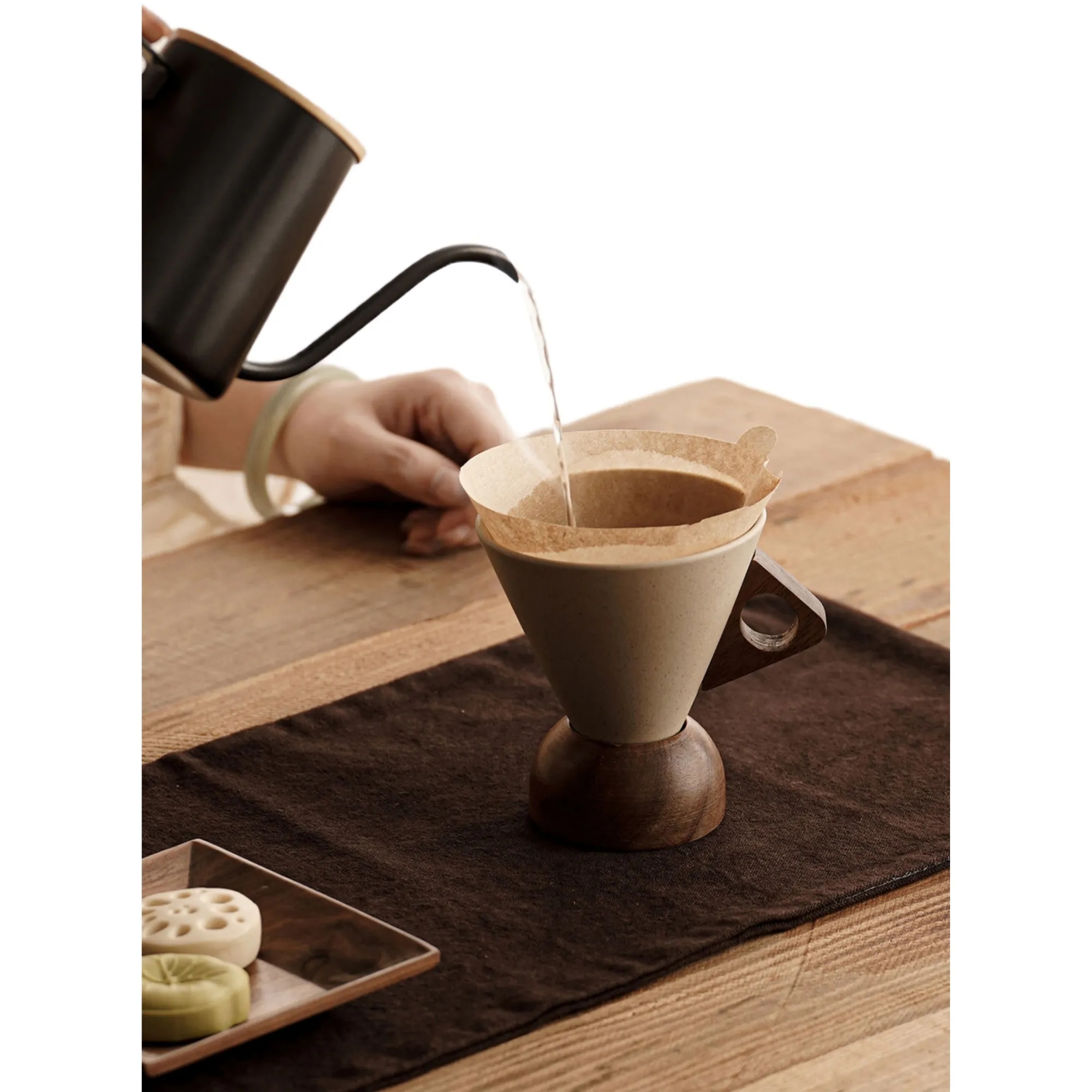 Creative Stoneware Coffee Mug 4