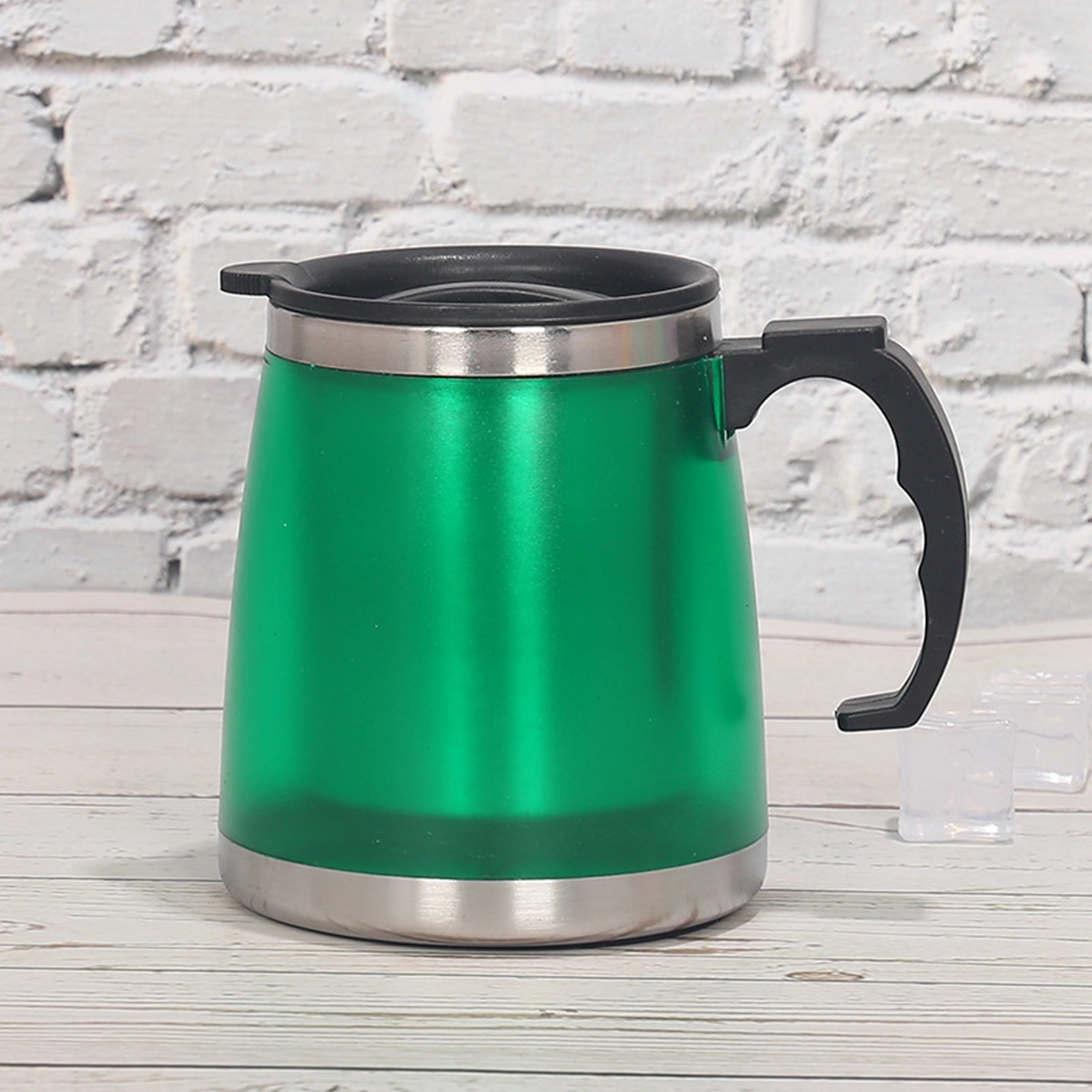 15 Oz. Outer Plastic Inner Stainless Steel Cup with Handle 3