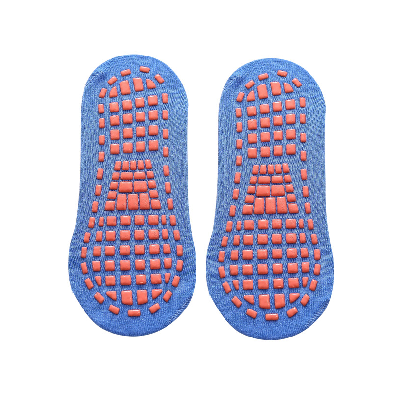 Yoga Socks with Grips 2