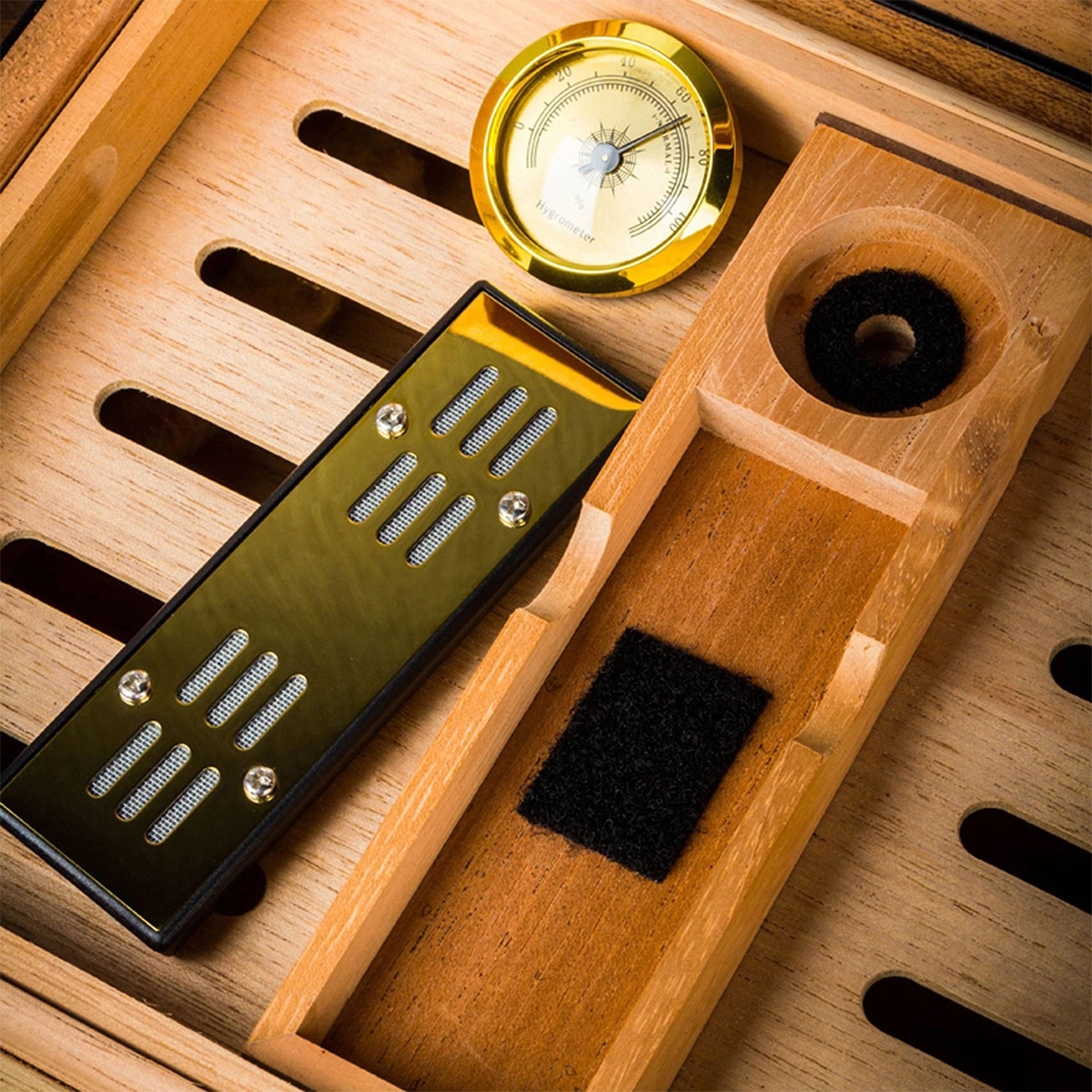 Cedar Humidor Cigar Box 4