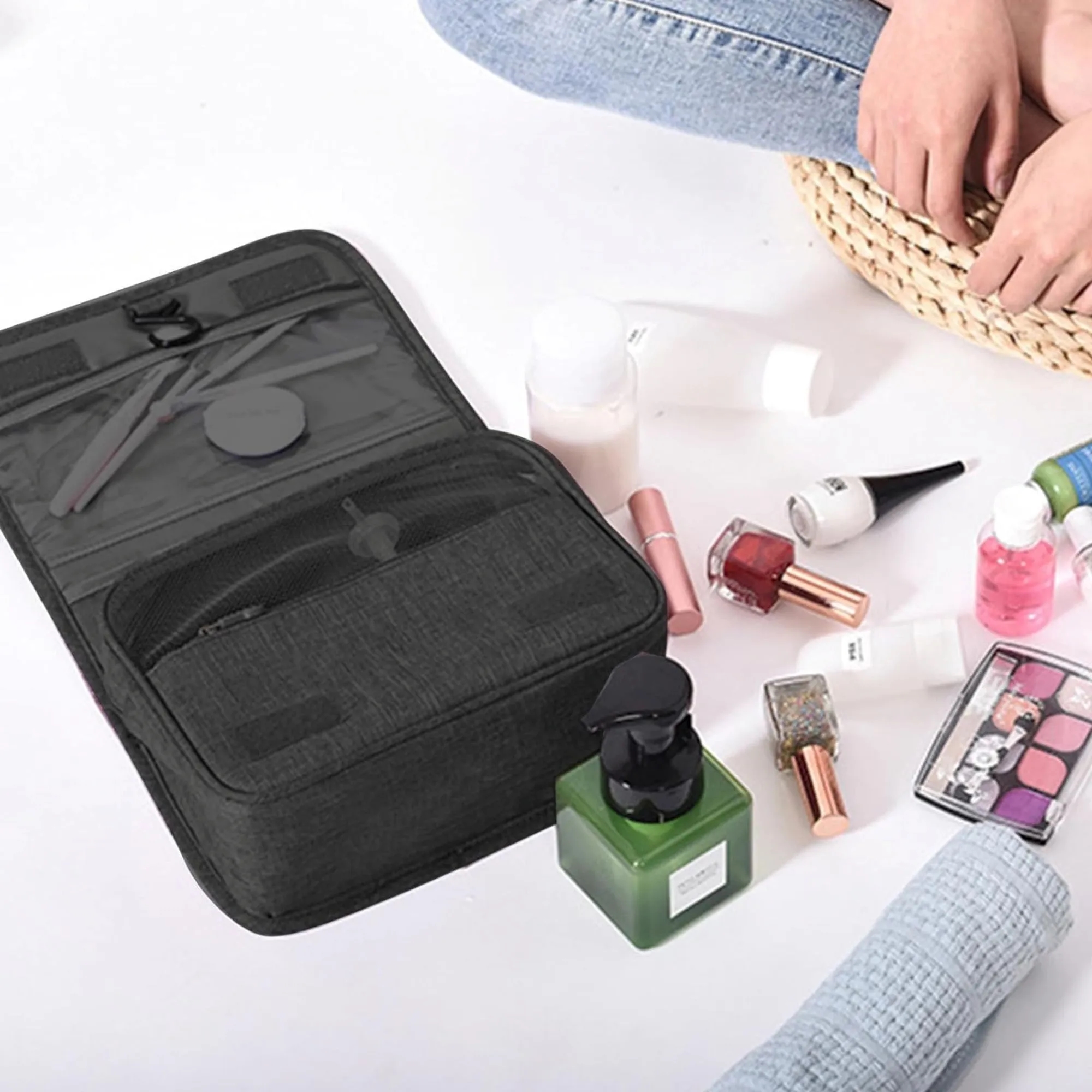 Portable Foldable Waterproof Dry Wet Separation Makeup Bag 3