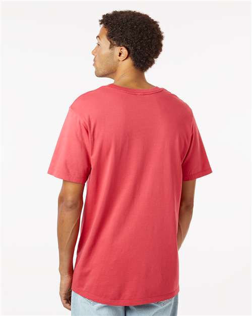 Unisex Classic Pocket T-Shirt - 210 68