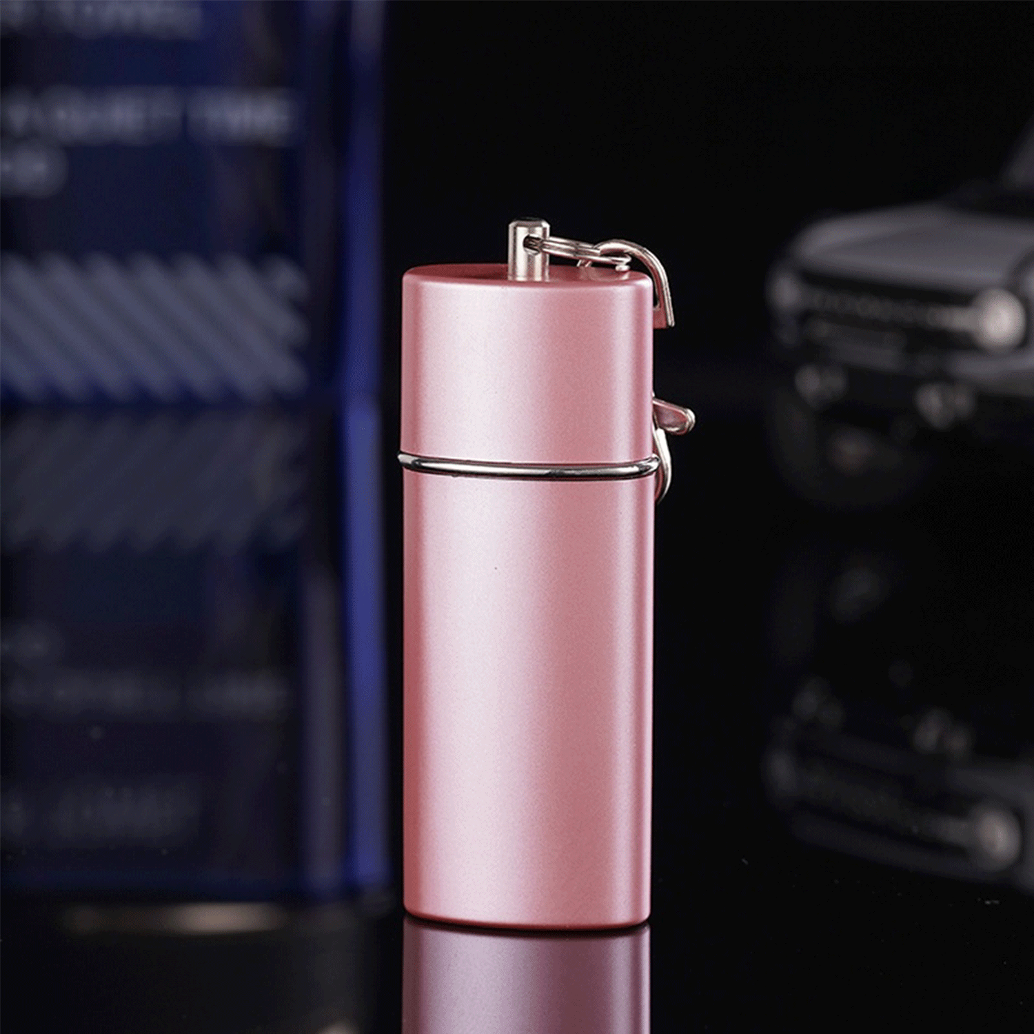 Portable Anti-scald Mini Travel Metal Ashtray w/ Keychain 13