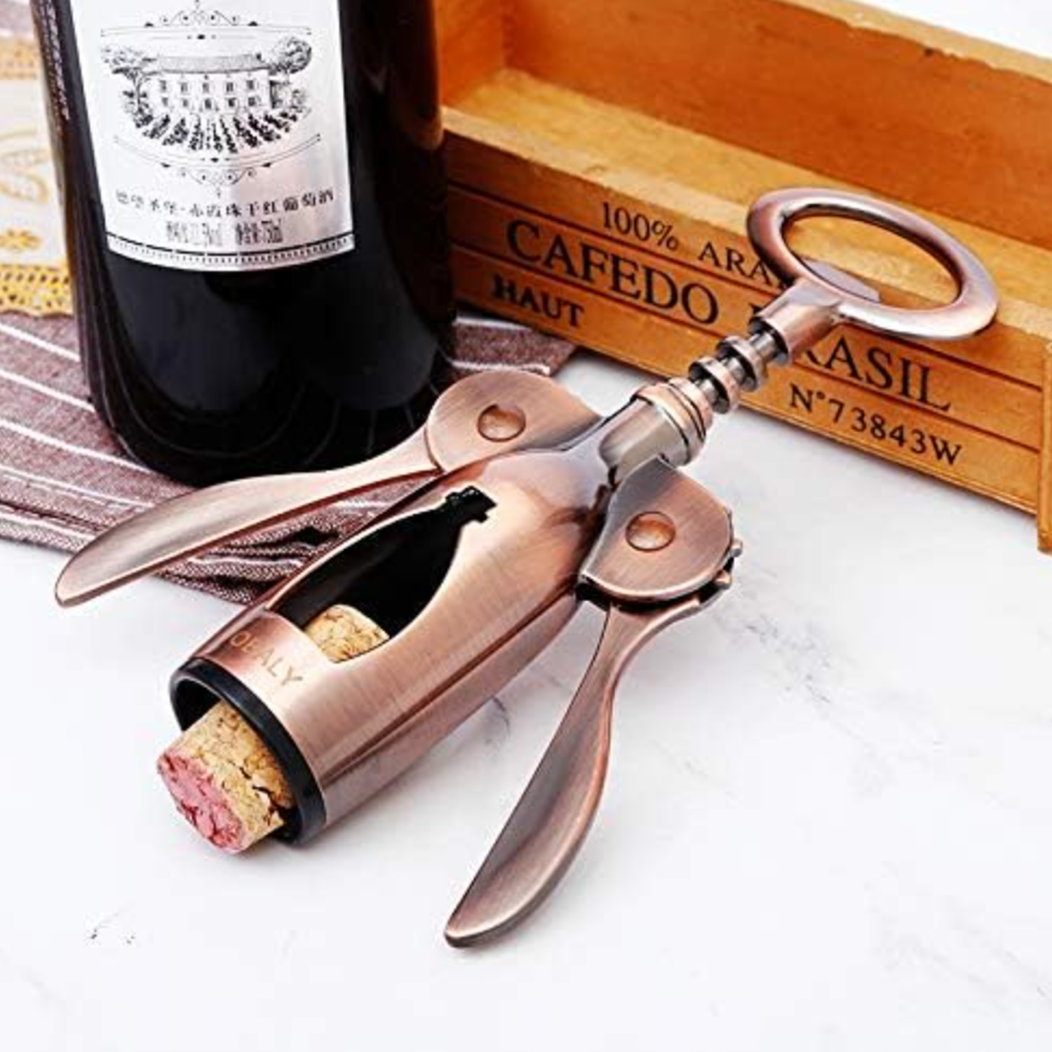 Three-Piece Wine Set 5