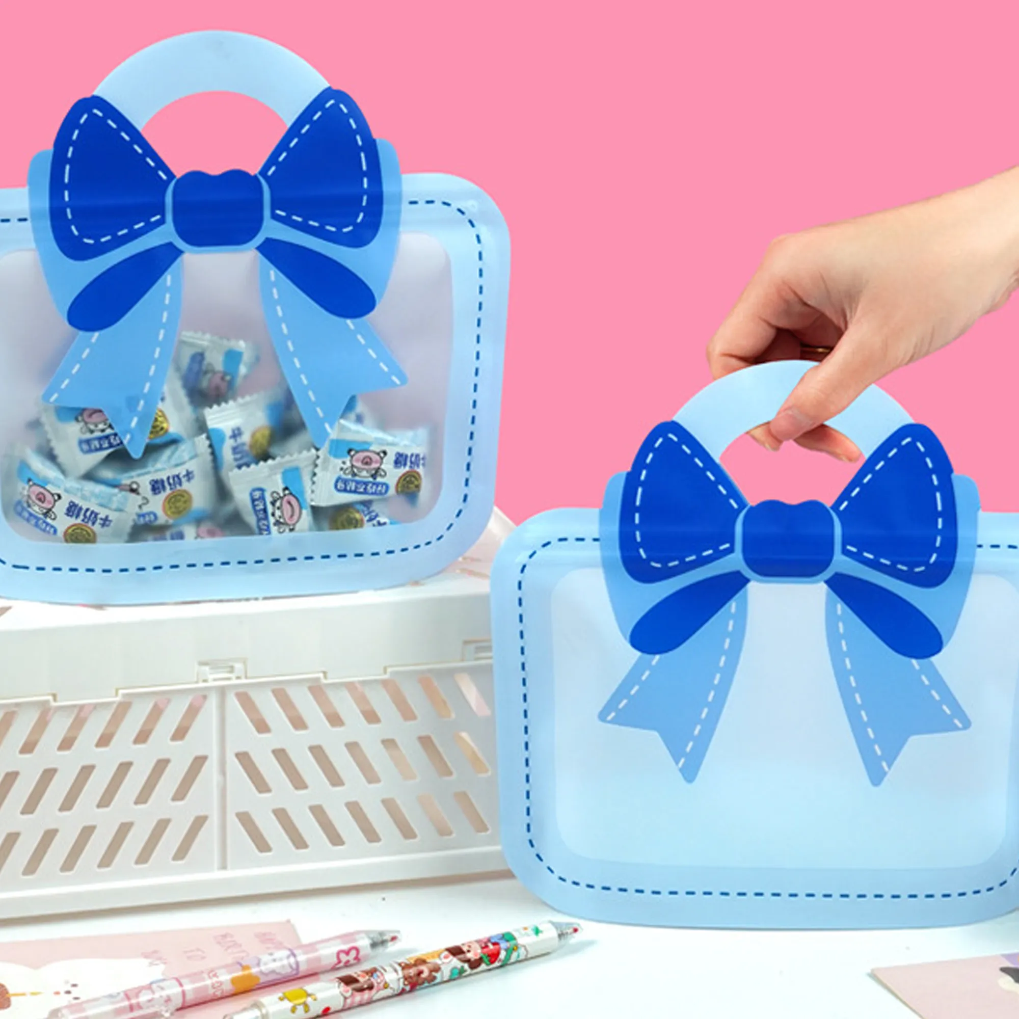Bow-Tie Handbag Style Snack Pouch 2