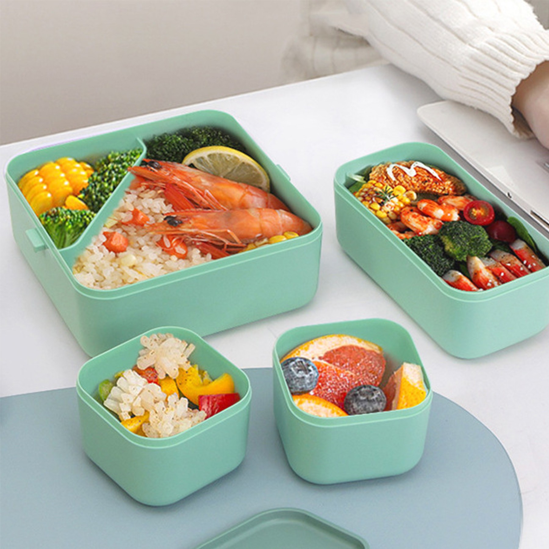 2-Layer Separable Lunch Box With Cutlery 3