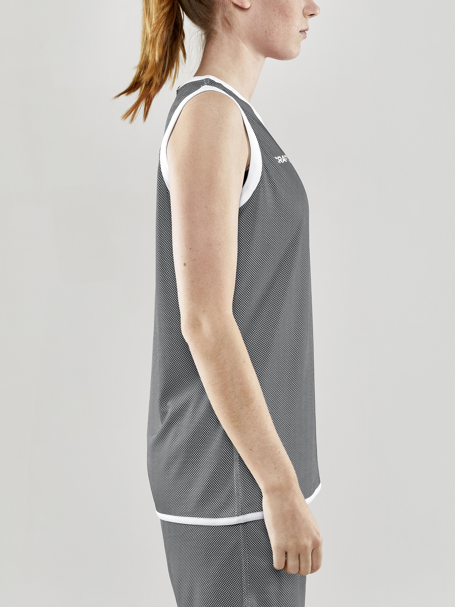 PROGRESS REVERSIBLE BASKET SINGLET W 27
