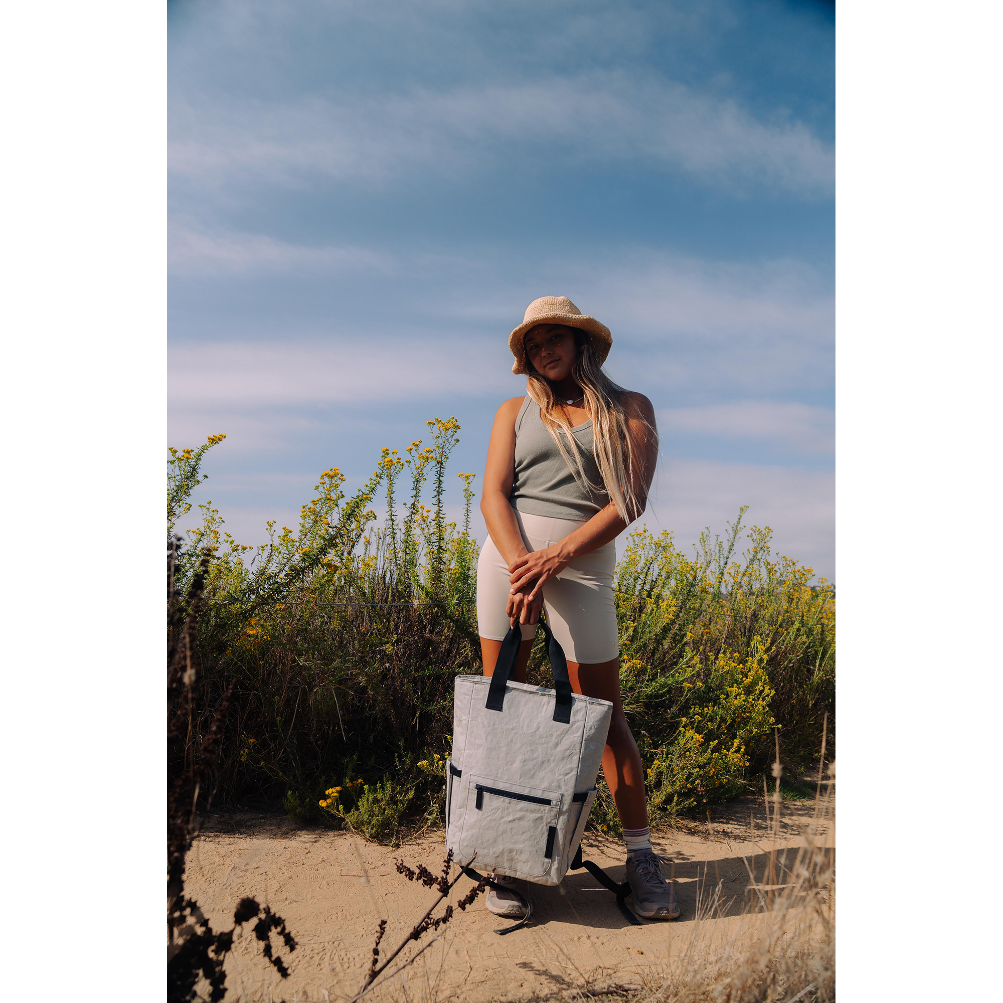 Out of the Woods® Seagull Backpack Cooler 15