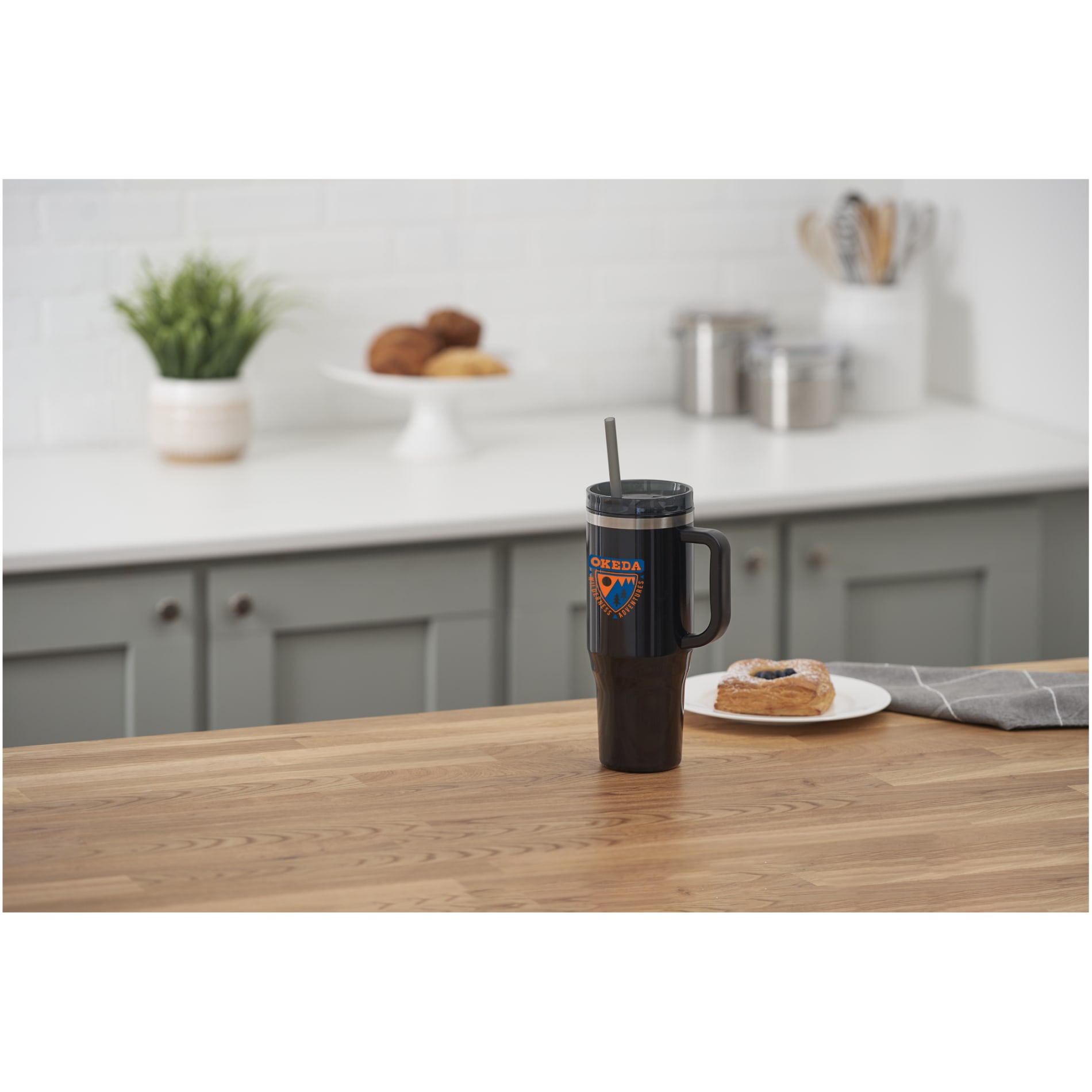 Thor 40oz Straw Tumbler 187