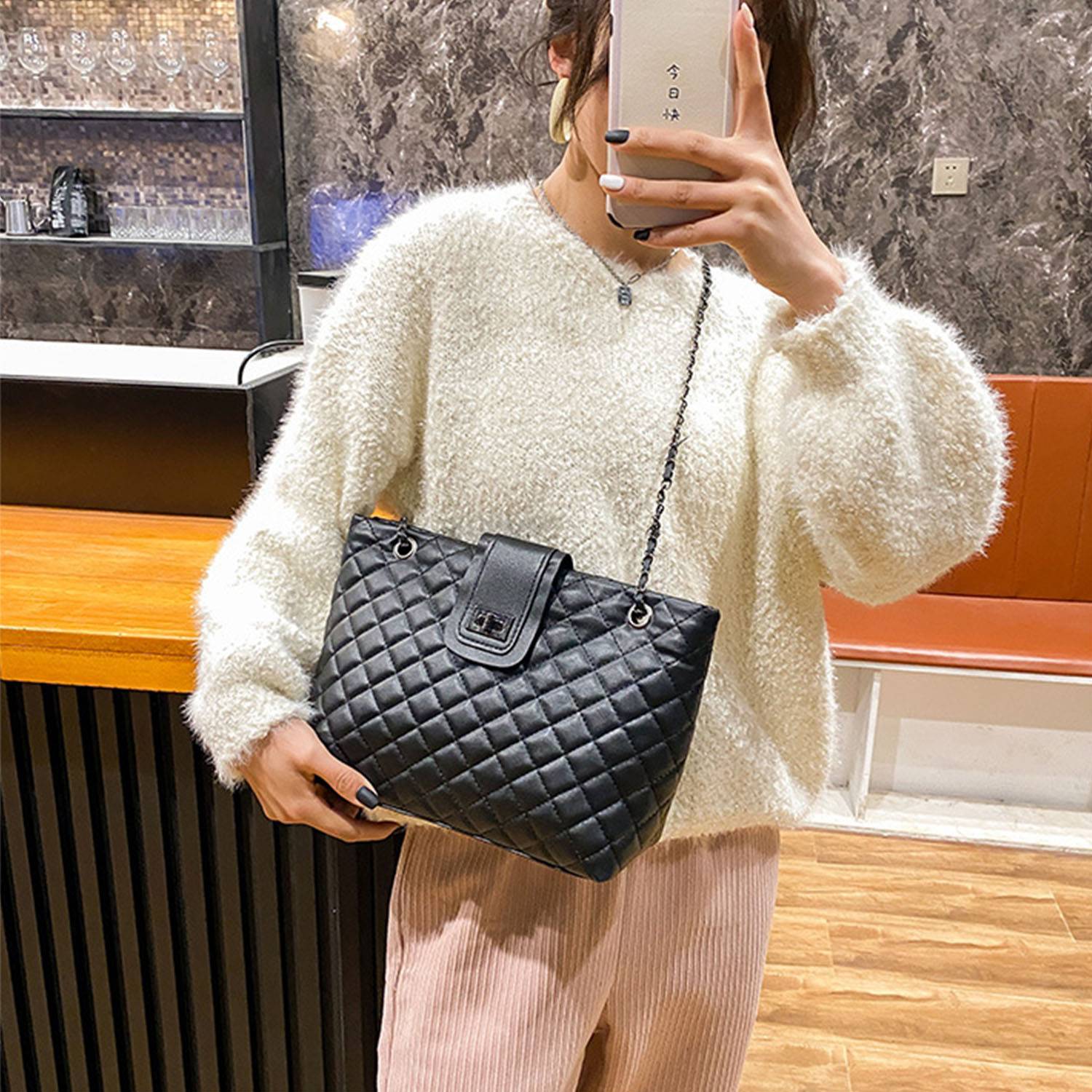 Fashion Women's One Shoulder Diagonal Straddle Bag 2